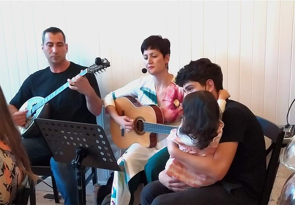 Greek Live Sundays - EVERY Sunday at 18:30